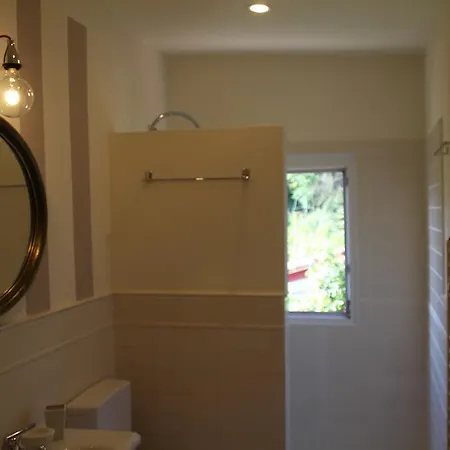 Bed & Breakfast La Finestra Sul Giardino *